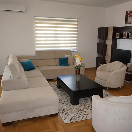 2 Villa