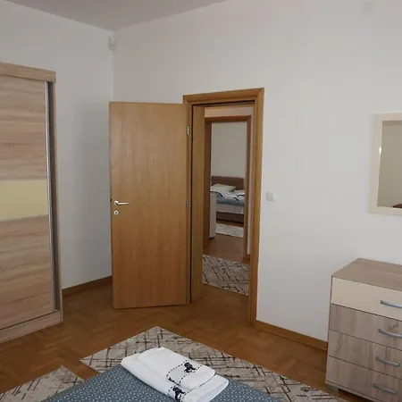 2 * Sarajevo
